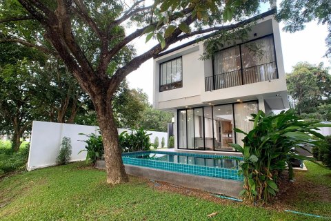 Villa in Chiang Mai, Thailand 4 bedrooms № 160023