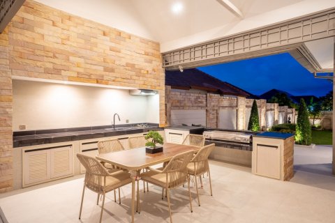 Вилла в Паттайе, Таиланд с 4 спальнями № 142119 - фото 14