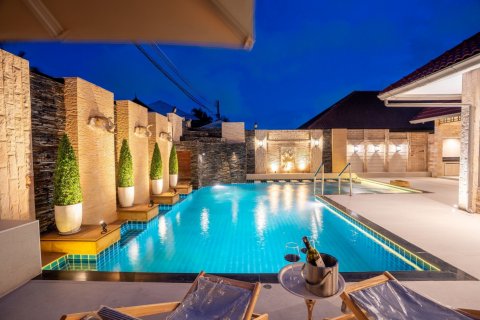 Вилла в Паттайе, Таиланд с 4 спальнями № 142119 - фото 3