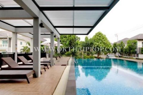 House in Bang Yai, Thailand 8 bedrooms № 142117 - photo 19