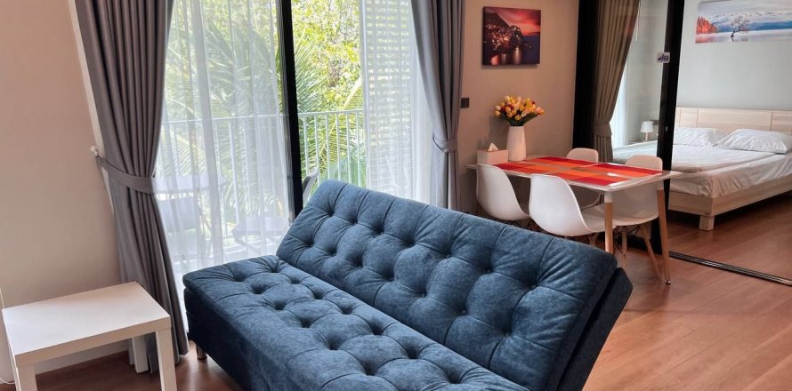 Studio in the Condo in Phuket, Thailand  № 157865