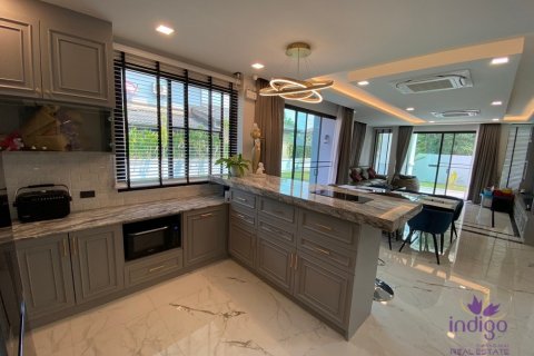 House in Chiang Mai, Thailand 4 bedrooms № 121755 - photo 10