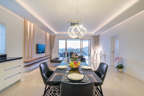 Apartment in Hua Hin, Thailand 3 bedrooms № 168474 - photo 9