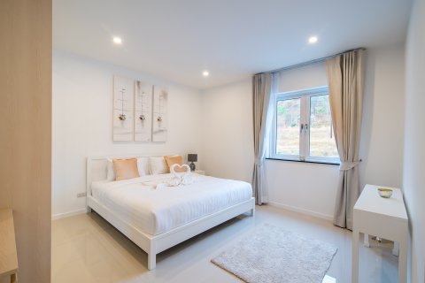 Apartment in Hua Hin, Thailand 3 bedrooms № 168474 - photo 15