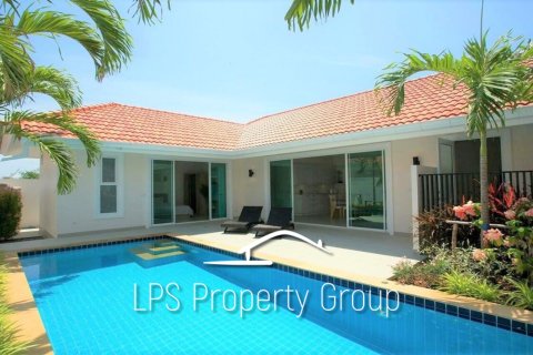 Villa à Hua Hin, Thaïlande 3 chambres № 168475