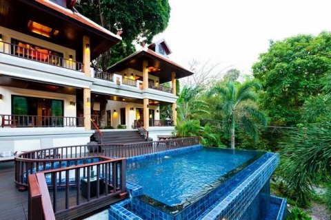 Villa à Phuket, Thaïlande 4 chambres № 159033