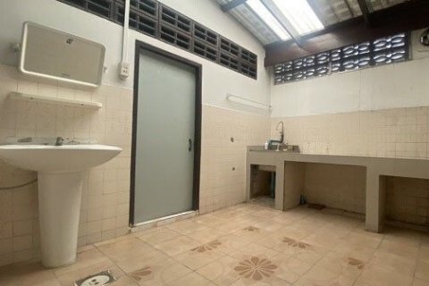 Townhouse in Phra Khanong, Bangkok, Thailand 2 bedrooms № 159034 - photo 9