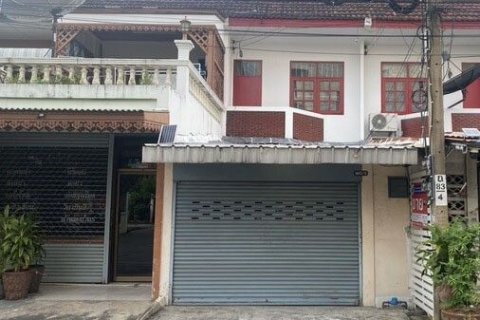 Townhouse in Phra Khanong, Bangkok, Thailand 2 bedrooms № 159034