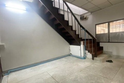 Townhouse in Phra Khanong, Bangkok, Thailand 2 bedrooms № 159034 - photo 6
