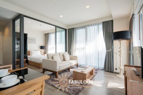 Condo in Patong, Thailand, 2 bedrooms № 179270 - photo 16