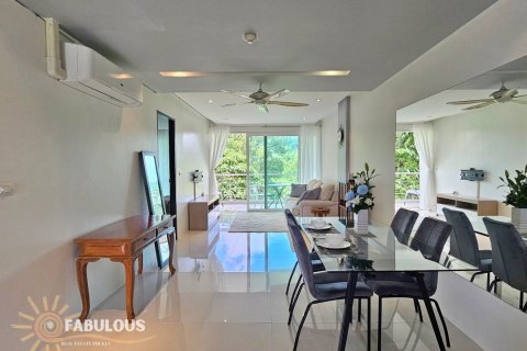 Condo in Kathu, Thailand, 2 bedrooms № 179267 - photo 4