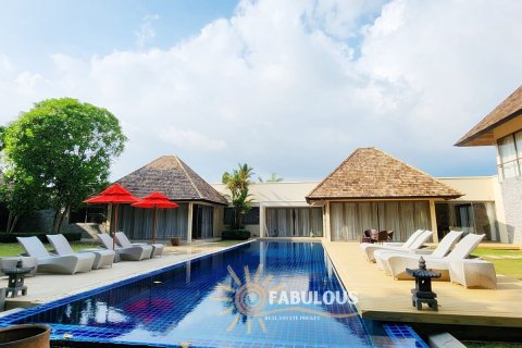 Villa à Bang Tao, Thaïlande 4 chambres № 179266
