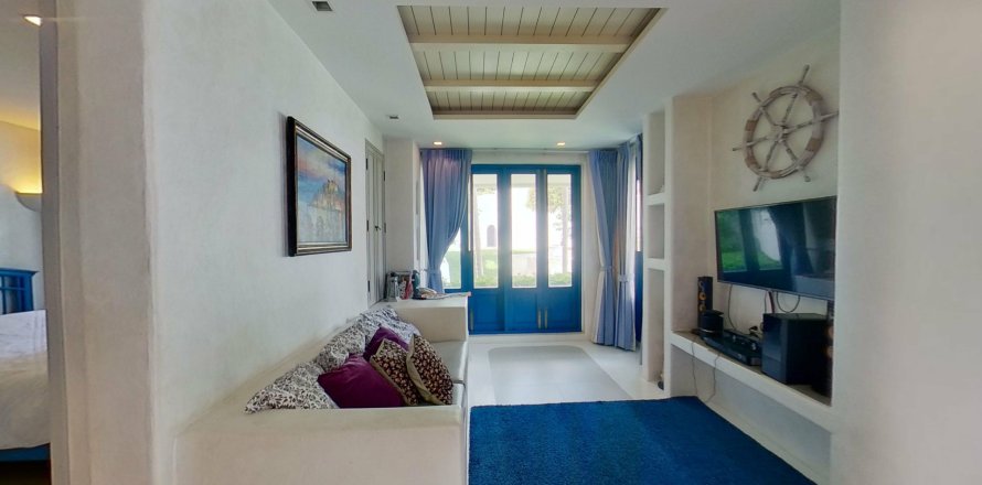 Кондоминиум с 2 спальнями в Хуа Хине, Таиланд № 149247