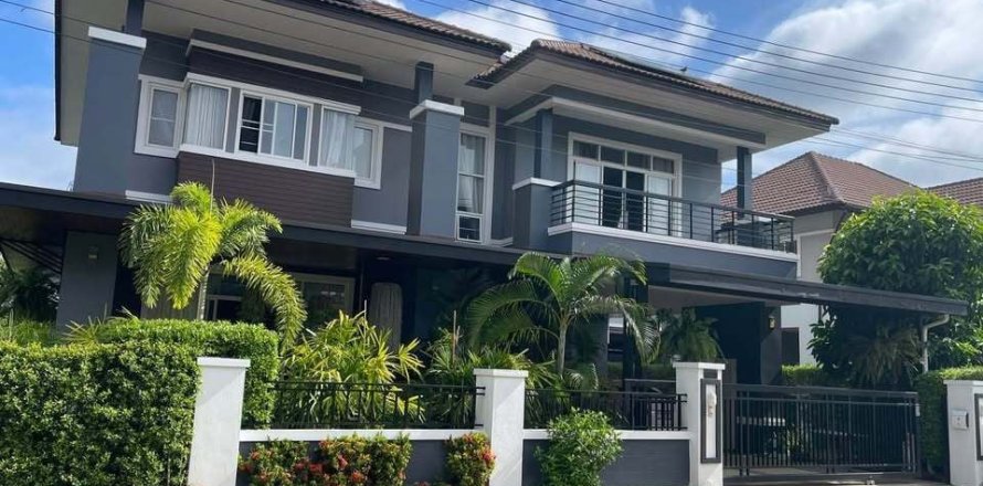 Вилла в Сан Кампаенге, Таиланд с 4 спальнями  № 149250