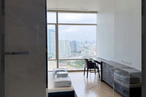 Кондоминиум с 2 спальнями в Сатхоне, Бангкок, Таиланд № 136105 - фото 15