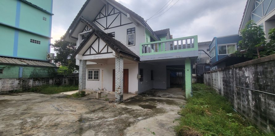 Дом в Банг Каео, Таиланд с 4 спальнями  № 149717