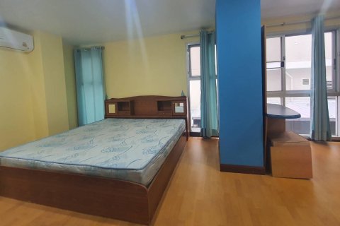 Кондоминиум с 2 спальнями в Клонг Тоэй, Бангкок, Таиланд № 149722 - фото 4