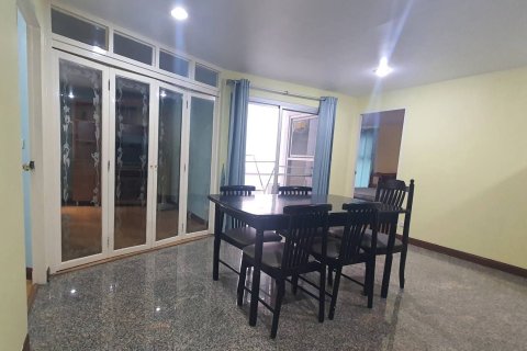 Кондоминиум с 2 спальнями в Клонг Тоэй, Бангкок, Таиланд № 149722 - фото 12