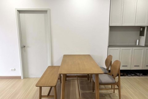 Кондоминиум с 2 спальнями в Кхлонг Сане, Бангкок, Таиланд № 149720 - фото 4