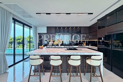 Haus in Pattaya, Thailand 5 Schlafzimmer № 220696 - Foto 8