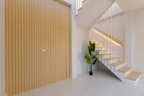 Villa in Saraphi, Thailand 3 bedrooms № 139353 - photo 11