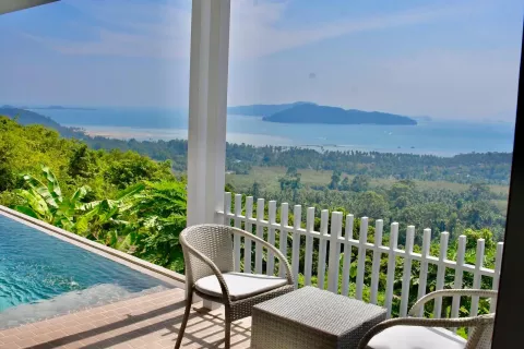 Villa in Ko Samui, Thailand 6 bedrooms № 139352 - photo 24