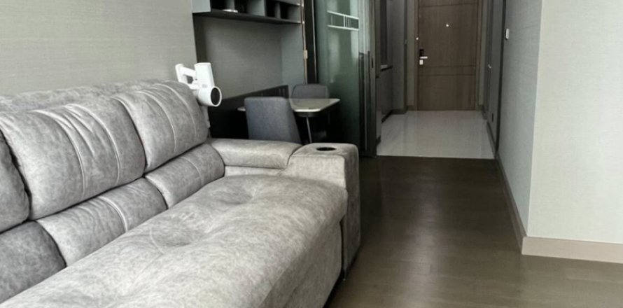 Кондоминиум с 1 спальней в Хуай Кванге, Бангкок, Таиланд № 135228