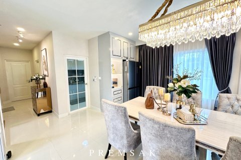 House in Khlong Luang, Thailand 4 bedrooms № 161713 - photo 22