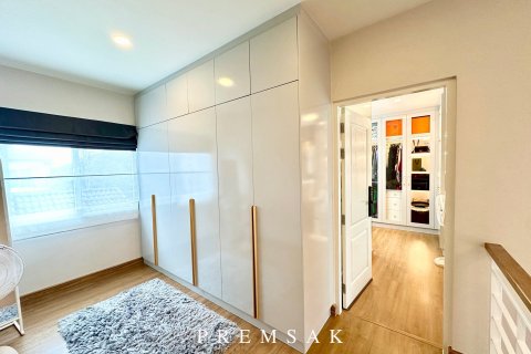 House in Khlong Luang, Thailand 4 bedrooms № 161713 - photo 17