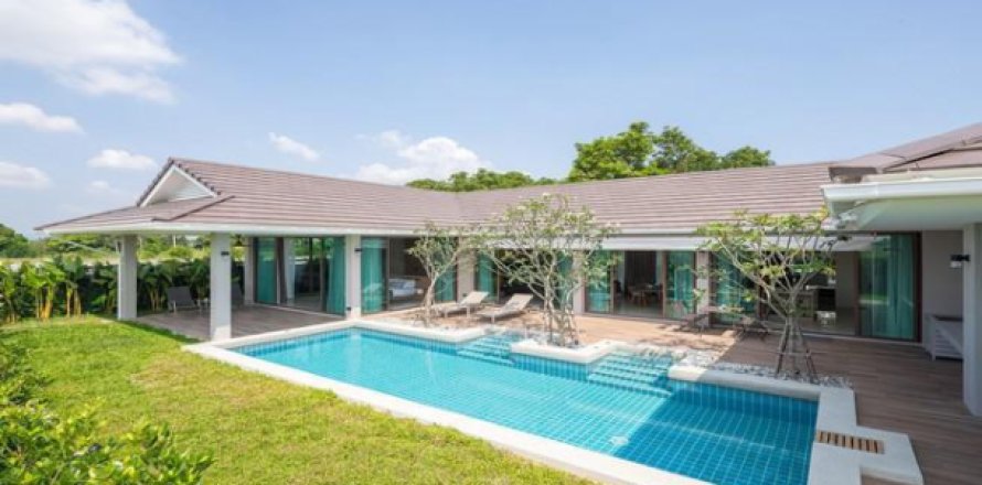 Villa in Hua Hin, Thailand 3 bedrooms № 193649