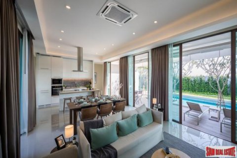 Villa in Hua Hin, Thailand 3 bedrooms № 193649 - photo 5