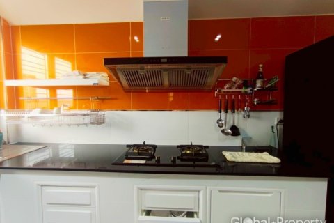 House in Pattaya, Thailand 2 bedrooms № 233482 - photo 13