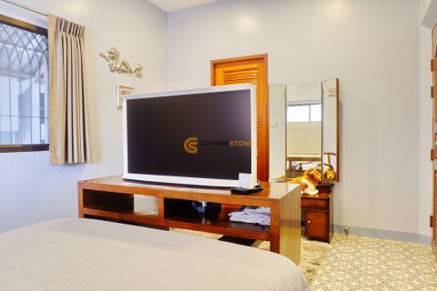 Estudio en Pattaya, Tailandia № 233479 - foto 27