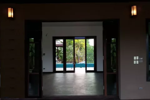 House in Nan, Thailand 4 bedrooms № 139738 - photo 4