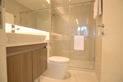 Studio dans le Condo à Khlong Toei, Bangkok, Thaïlande № 139809 - photo 12