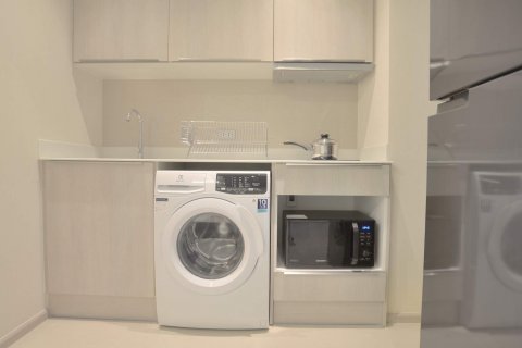 Studio dans le Condo à Khlong Toei, Bangkok, Thaïlande № 139809 - photo 14