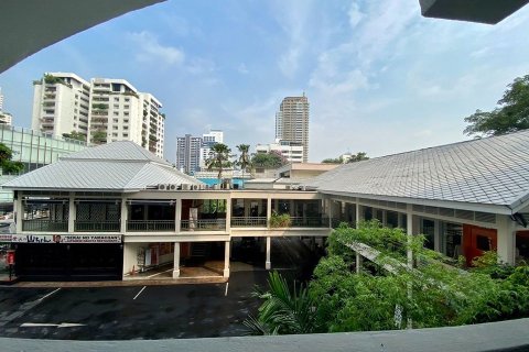 Кондоминиум с 3 спальнями в Бангкоке, Таиланд № 143529 - фото 12