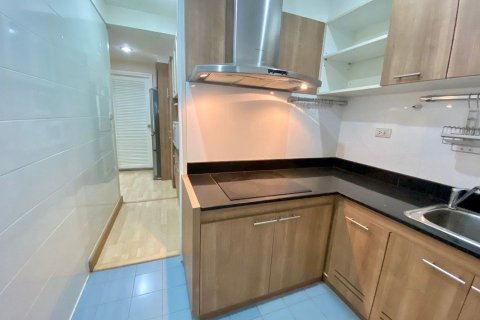 Кондоминиум с 3 спальнями в Бангкоке, Таиланд № 143529 - фото 8