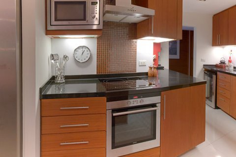 Кондоминиум с 2 спальнями в Сатхоне, Бангкок, Таиланд № 144153 - фото 7