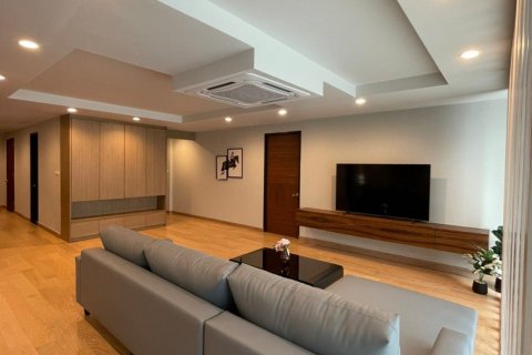 Condo à Bangkok, Thaïlande, 4 chambres  № 143528 - photo 2