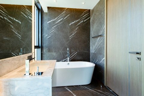 Кондоминиум с 2 спальнями в Ваттхане, Бангкок, Таиланд № 161803 - фото 19