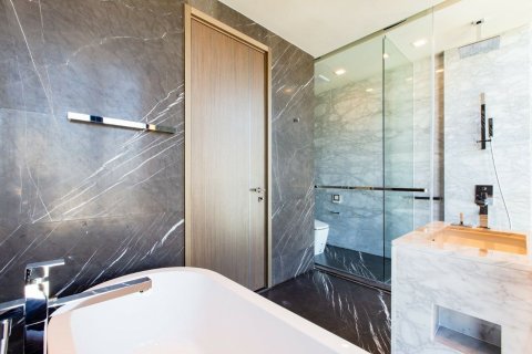 Кондоминиум с 2 спальнями в Ваттхане, Бангкок, Таиланд № 161803 - фото 20