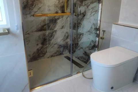 Кондоминиум с 2 спальнями в Ян Наве, Бангкок, Таиланд № 161804 - фото 13