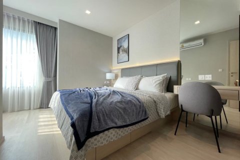 Кондоминиум с 2 спальнями в Патхум Ване, Бангкок, Таиланд № 167410 - фото 3