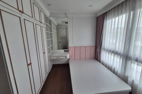 House in Nonthaburi, Thailand 3 bedrooms № 167412 - photo 8