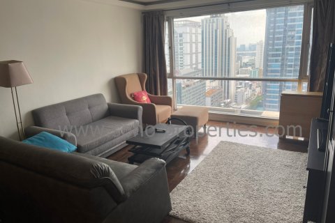 Кондоминиум с 2 спальнями в Бангкоке, Таиланд № 143459 - фото 2