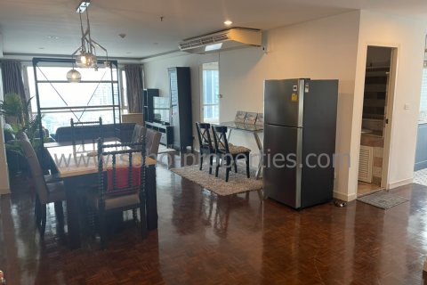 Кондоминиум с 2 спальнями в Бангкоке, Таиланд № 143459 - фото 1