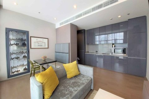 Condo à Sathon, Bangkok, Thaïlande, 1 chambre  № 143458 - photo 1