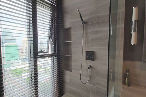 Condo à Sathon, Bangkok, Thaïlande, 1 chambre  № 143458 - photo 8