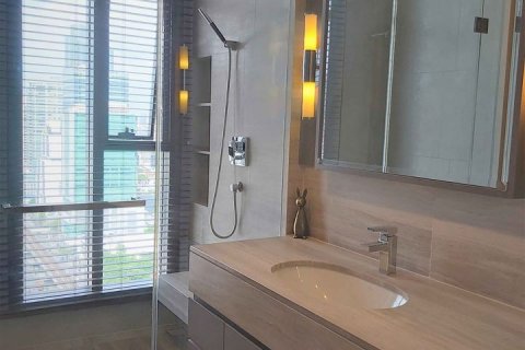 Condo à Sathon, Bangkok, Thaïlande, 1 chambre  № 143458 - photo 10